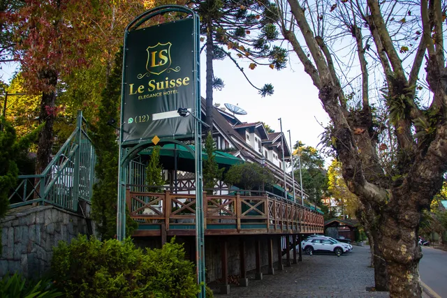 Le Suisse Elegance Hotel