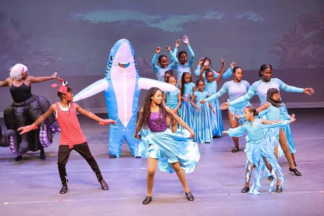 Layla's Dance and Drum