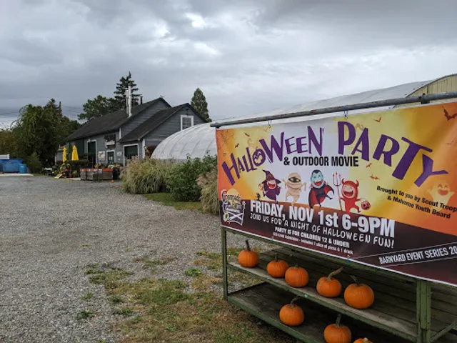 Crossroads Farm at Grossmann's