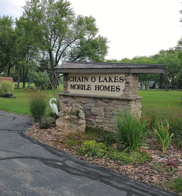 Chain O Lakes Mobile Homes Inc