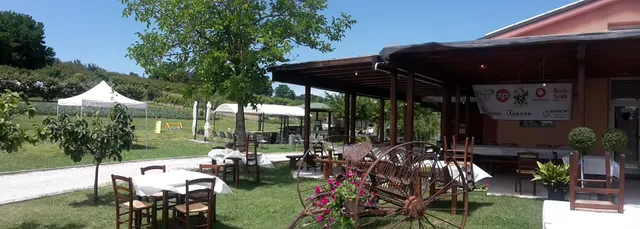 PERUGINI FARM AND BED & BREAKFAST