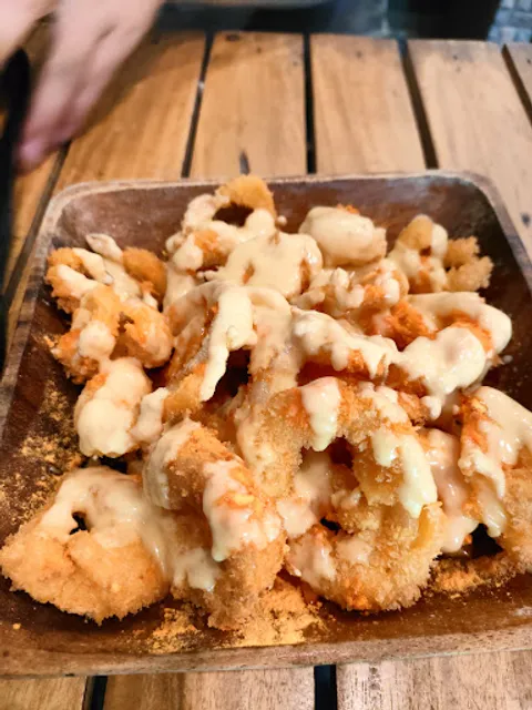 Kainan sa SM sirrok mangga