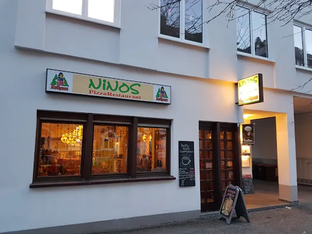 Ninos Pizza Restaurant