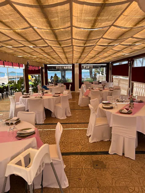 Restaurante La Playa