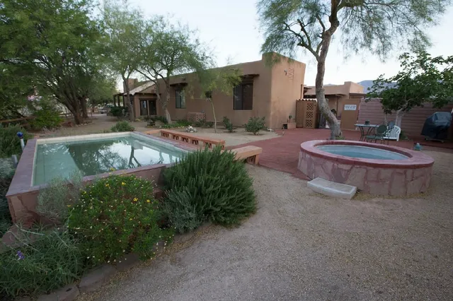 Turtle Back Mesa Bed & Breakfast