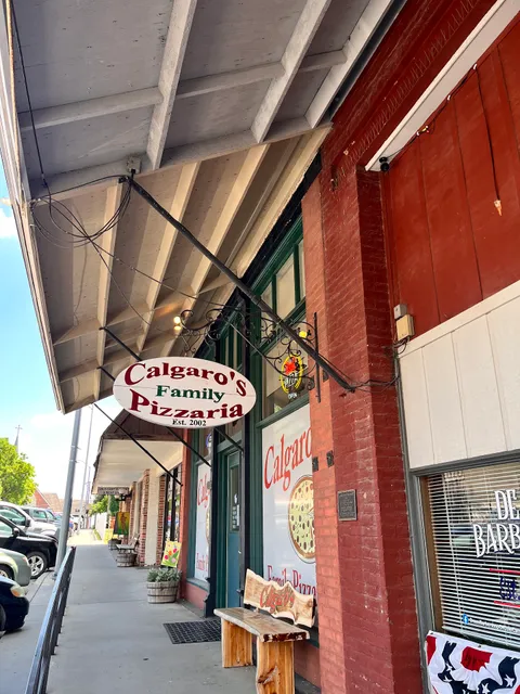 Calgaro's Pizza of Cole Camp
