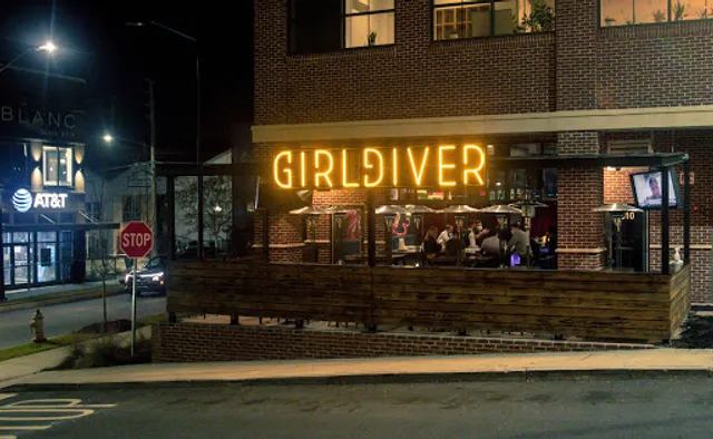 Girl Diver | Atlanta's New-Mediterranean Cuisine!