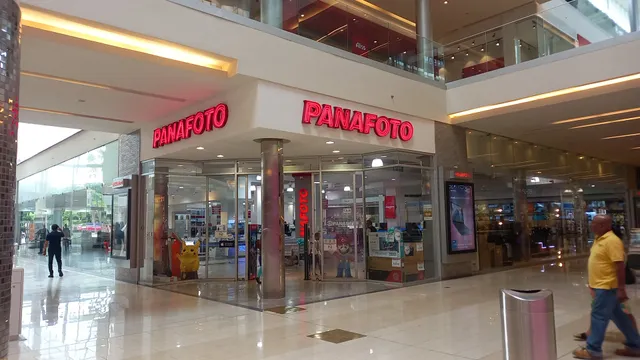 Panafoto | Metromall