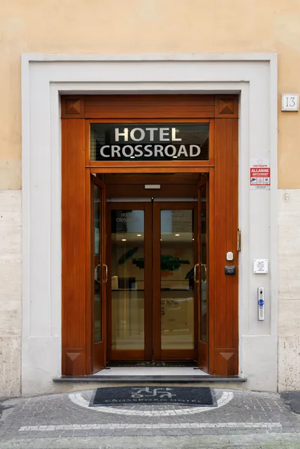Crossroad Hotel