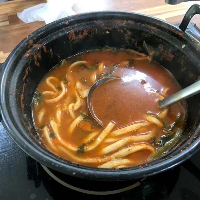 청당동등촌샤브 칼국수