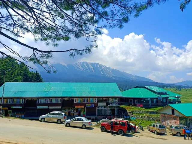 Hotel Gulmarg Sahara