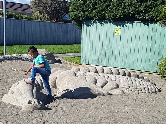Jillett Street Park & Titahi Bay beach