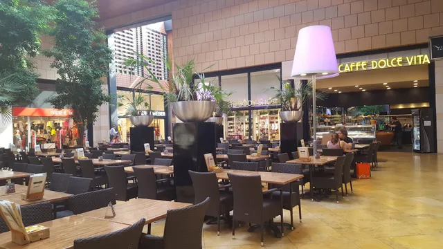 Gelato Cafe Dolce Vita