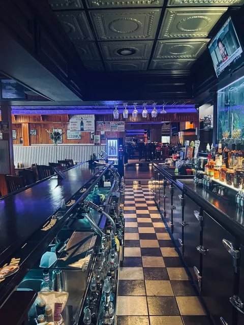 Old Style 6th Street Lounge