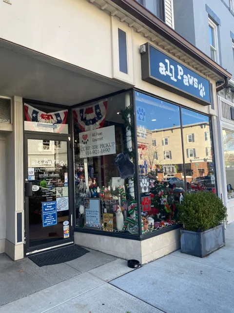 Pawz On Top Pet Store