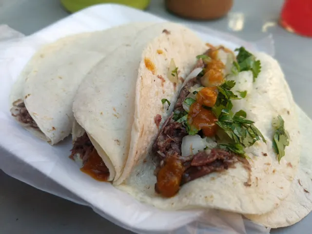 Tacos y tortas de barbacoa