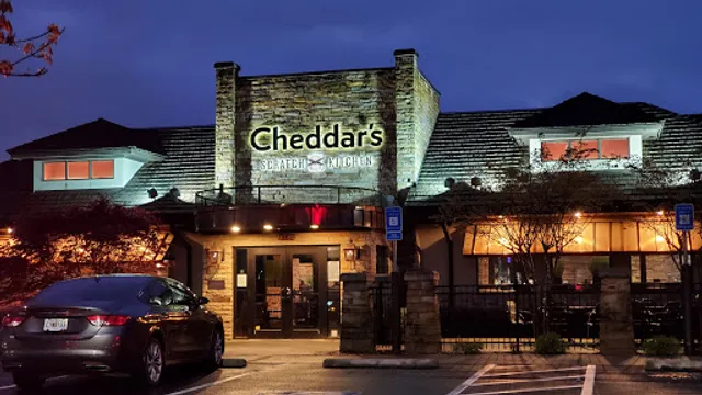 Cheddar's Scratch Kitchen