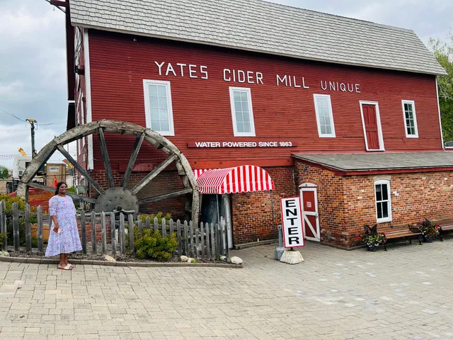 Frankenmuth Fudge Kitchen at Yates Cider Mill