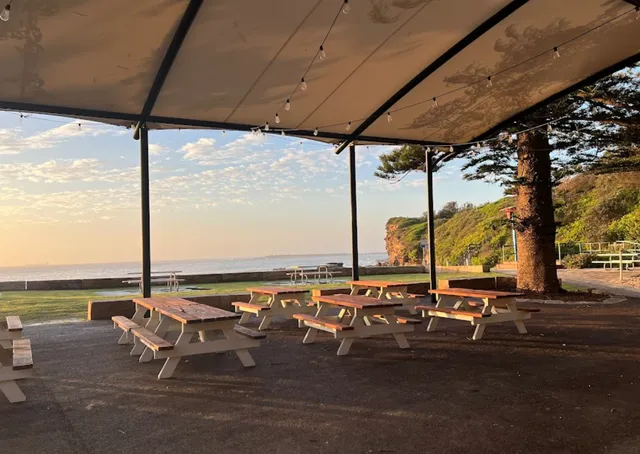 Mylo’s Caves Beach