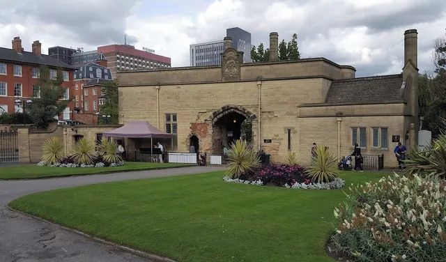 ROBIN 7 LODGE CITY CENTRE