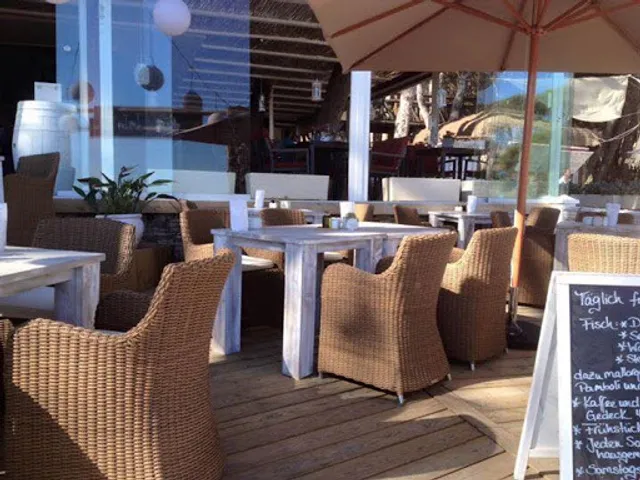 La Vida Peguera Restaurant & Beach Lounge