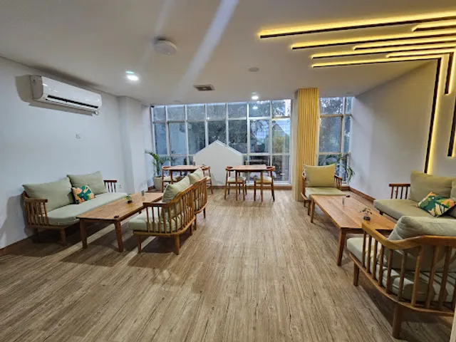 comffee | Brewing , Eatery , Event |