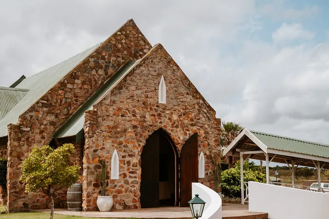 Mentors Country Estate