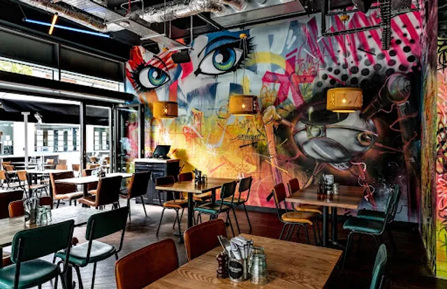 Gordon Ramsay Street Burger x Street Pizza - Woking