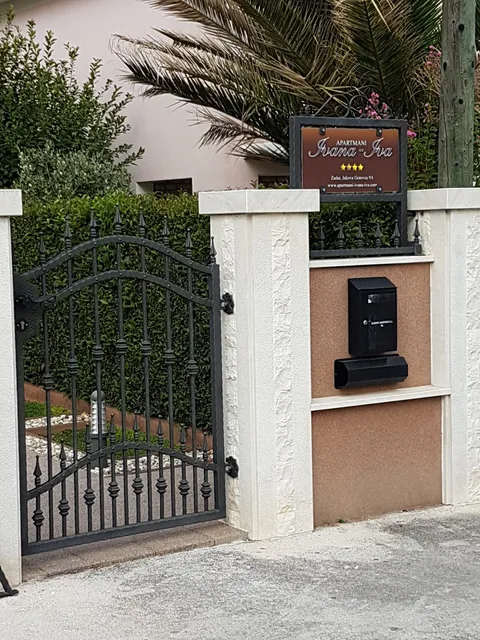 Apartments Ivana - Iva