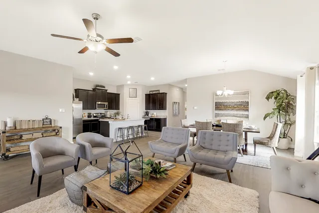 M/I Homes Cinco Lakes