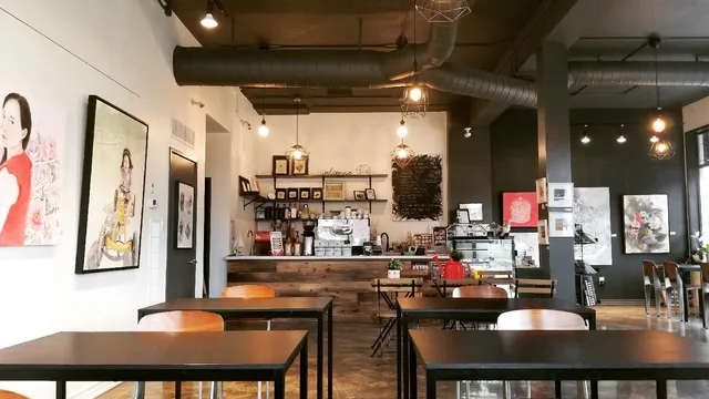 Rainbow Studio Gallery & Cafe