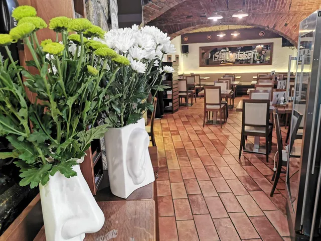 Stari Pisker Tavern and Pub