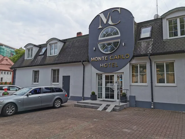 Monte Carlo boutique