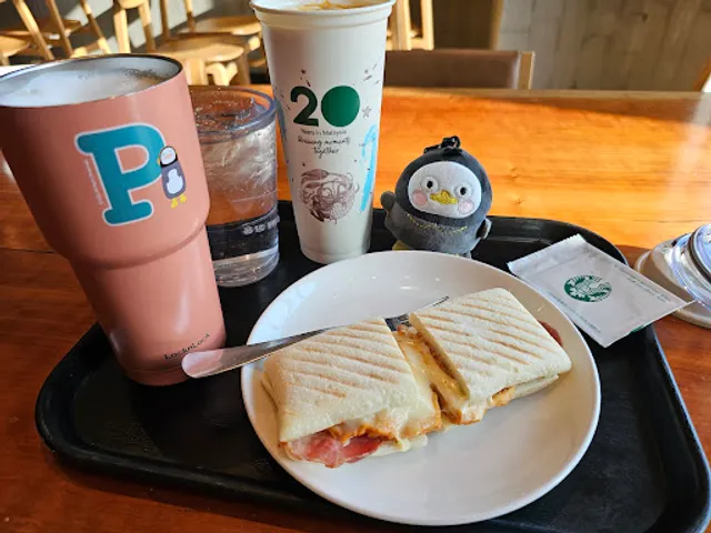 Starbucks Goyang Wonheung DT