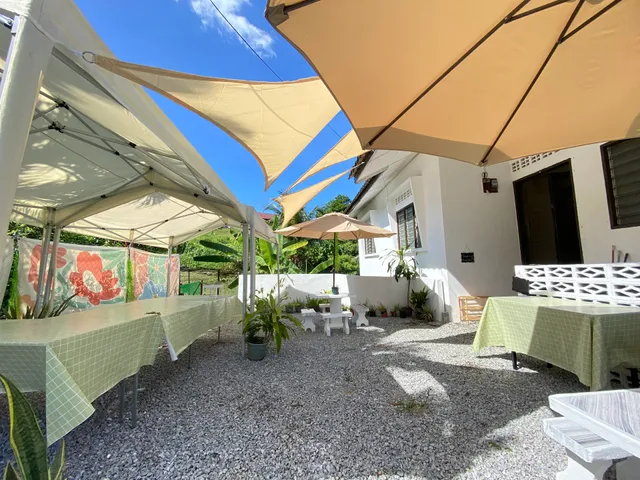 Picnic House by NakCikit