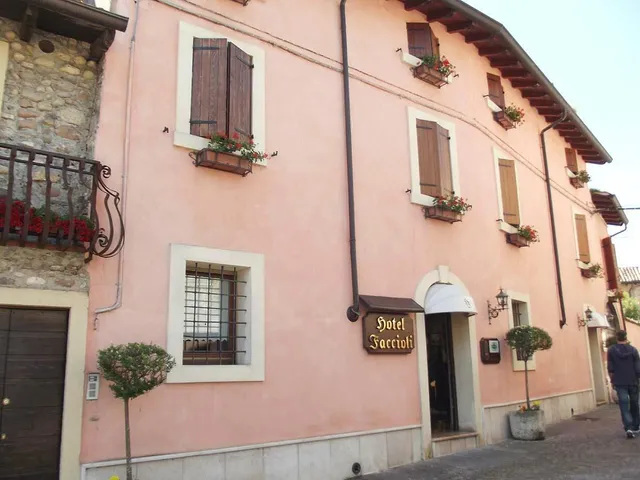 Hotel Faccioli