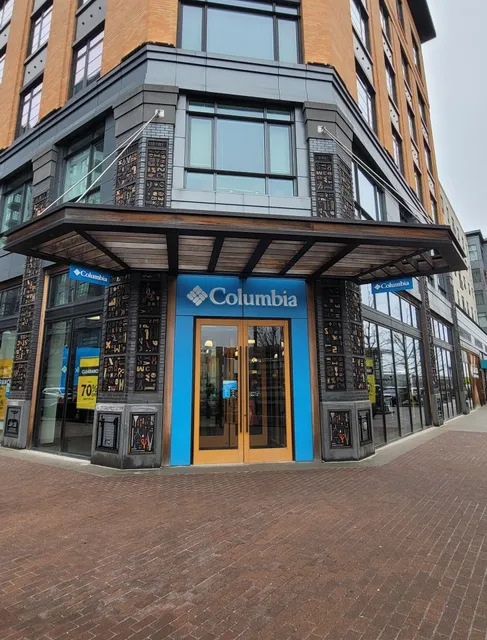 Columbia Factory Store