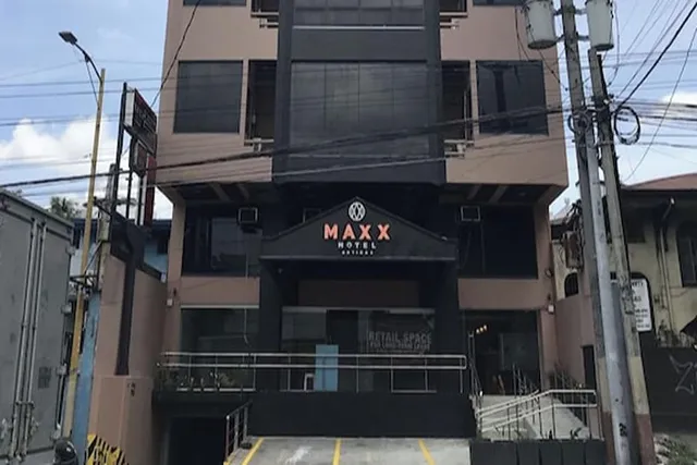 MAXX Hotel Ortigas