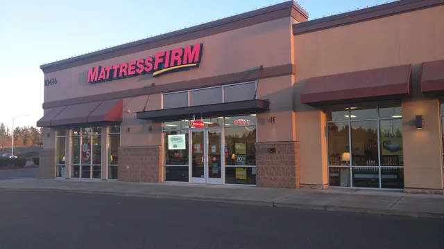 Mattress Firm Puyallup Sunrise Village
