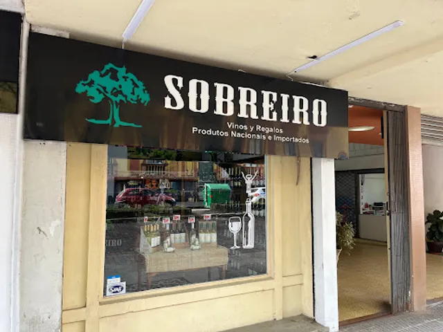 Loja de Vinhos e Espumantes em Bagé - Sobreiro Vinos y Regalos