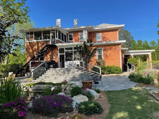 Gillen House Bed and Breakfast & Wedding Venue