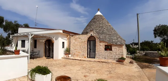 Trullo Il Zippo in Zippitello