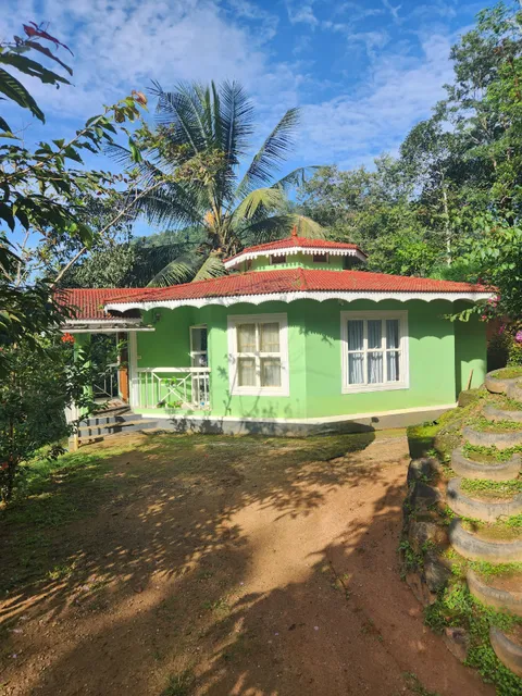 Nature Routes Cottage