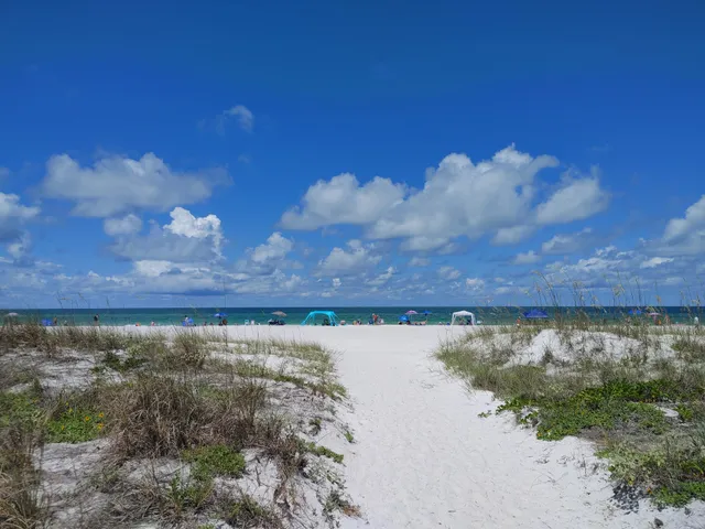 Coquina Beach Concessions & Parking