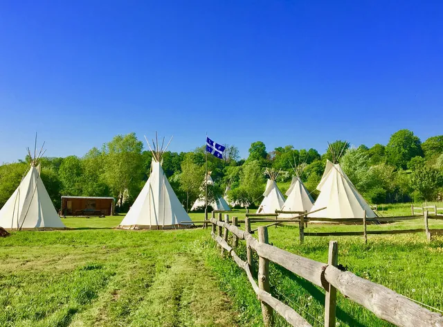 The Tipis du Bonheur de Vivre