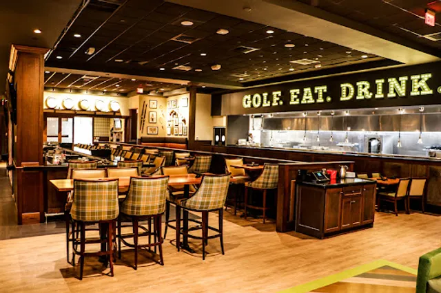 TOUR Golf & Grill