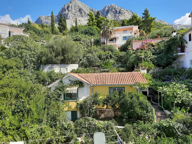 Beachfront Comfort Apartaments SINAJKO - Podgora