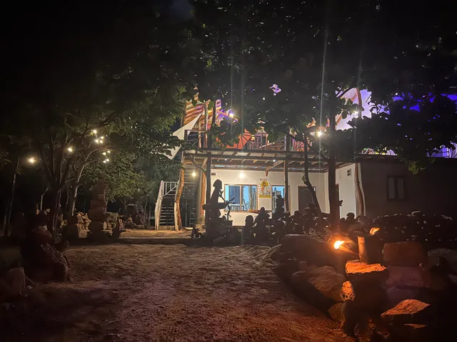 Yogi organic farm & cafe