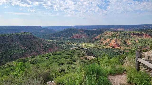The Canyon Gallery & Visitor Center