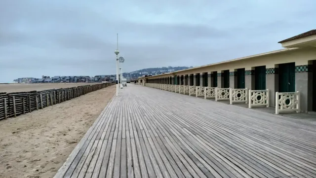 Les Planches